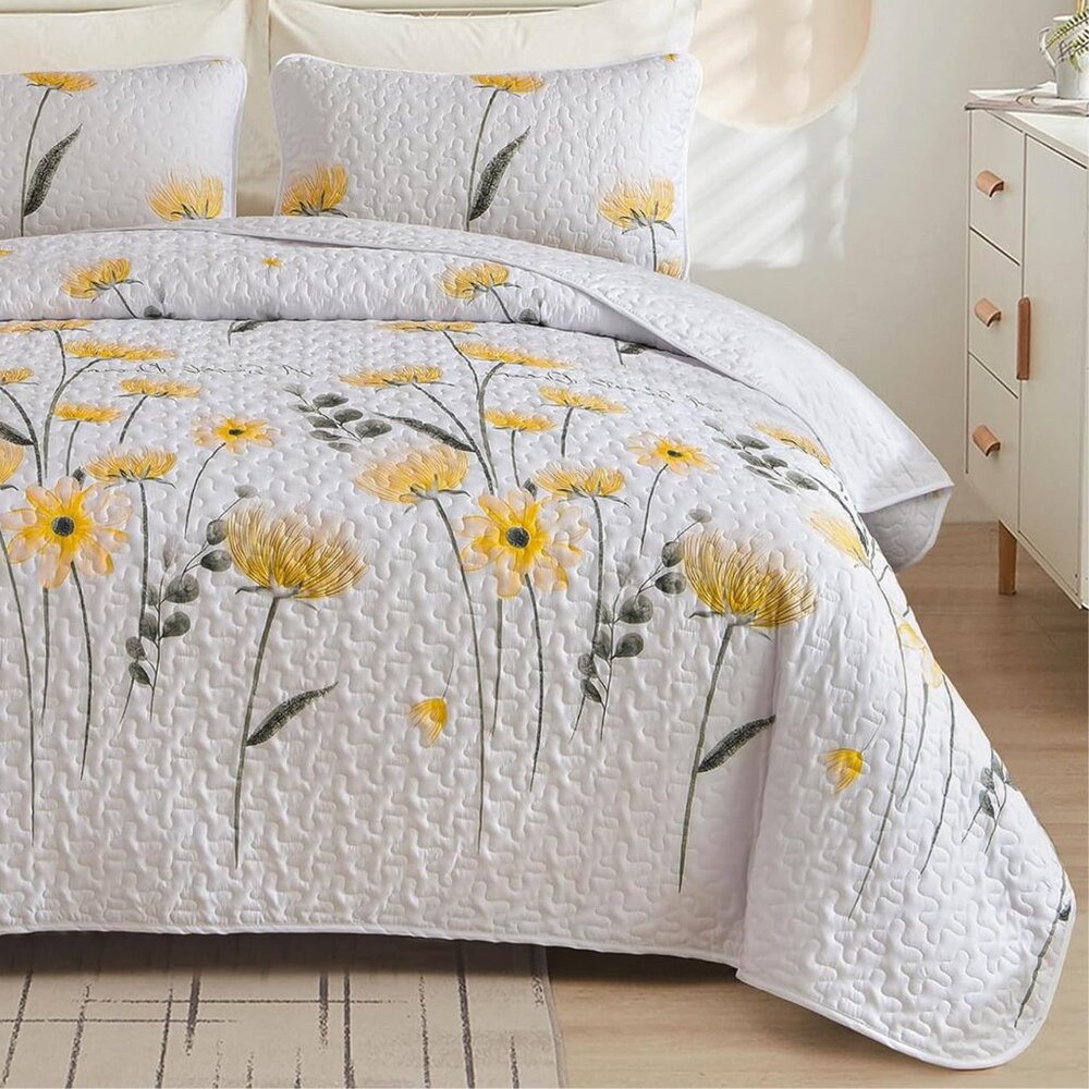 New Yellow Floral 3-Piece Bedding Quilt Set • Reversible • CALIFORNIA KING